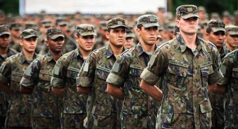 Respeito hierárquico militar
