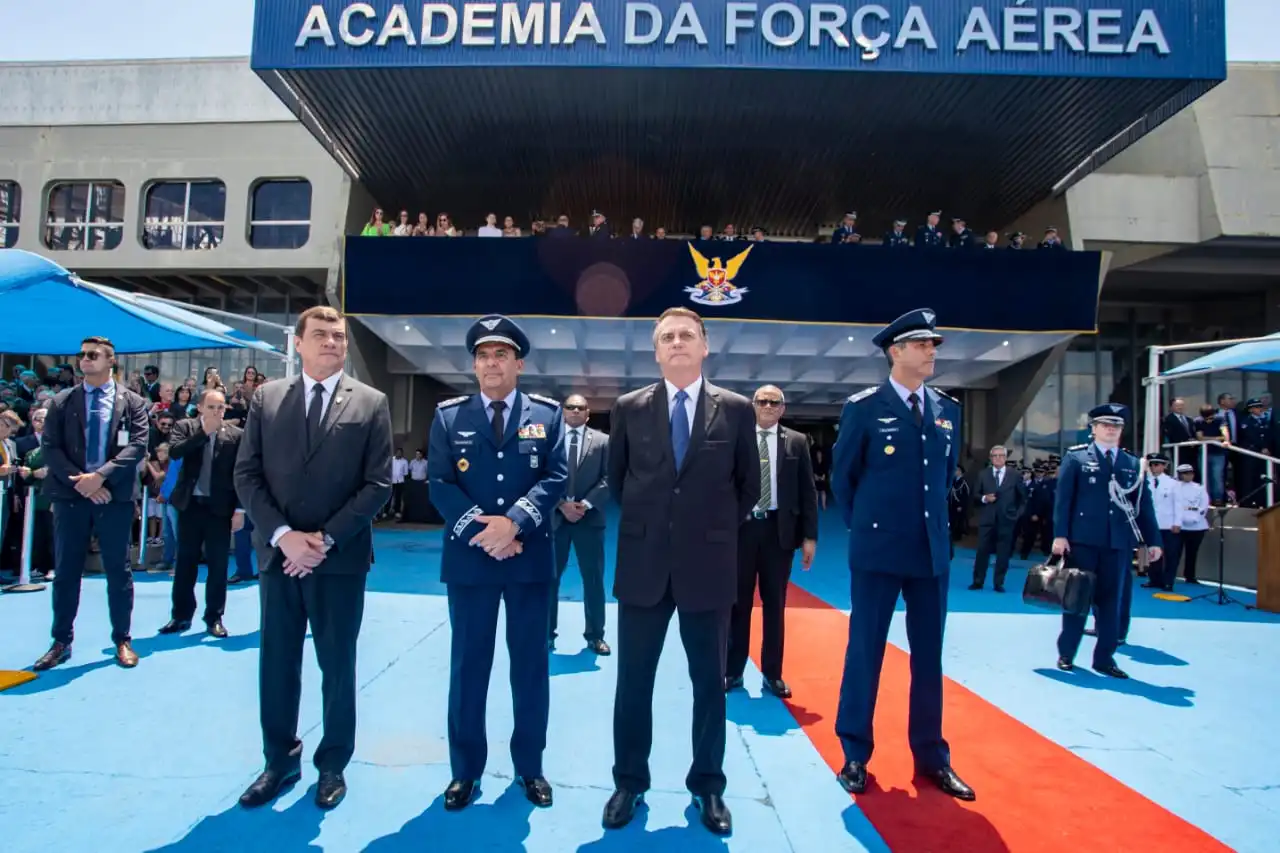 Como é a vida na Academia da Força Aérea
